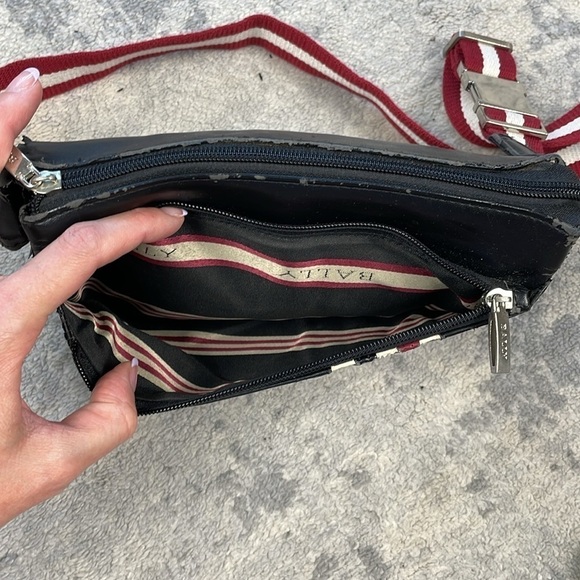 Bally Bum Bag Fanny Pack Sling Belt Bag Stripe DIY NEEDS REPAIR - Picture 13 of 17